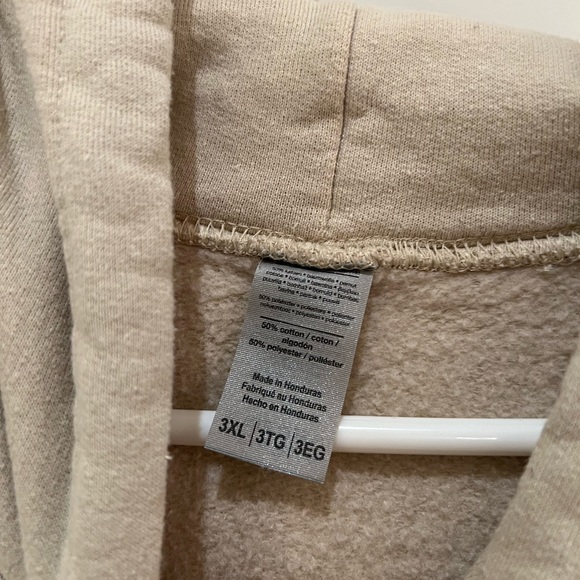 Hungover not heartbroken sweatshirt from hangover hoodies - Picture 3 of 3